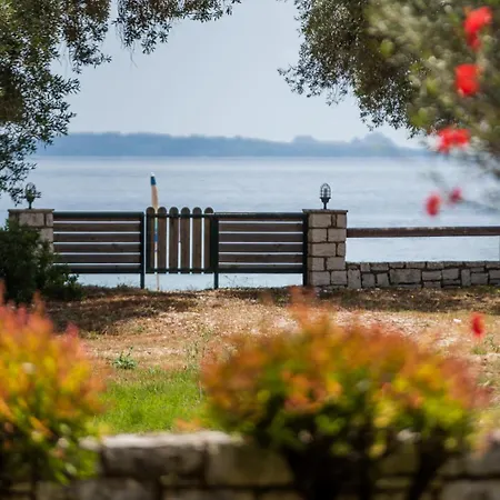 Waterfront By Villa2be * Barbati