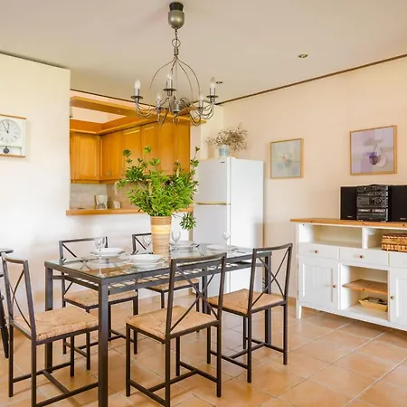 Waterfront By Villa2be * Mparmpati