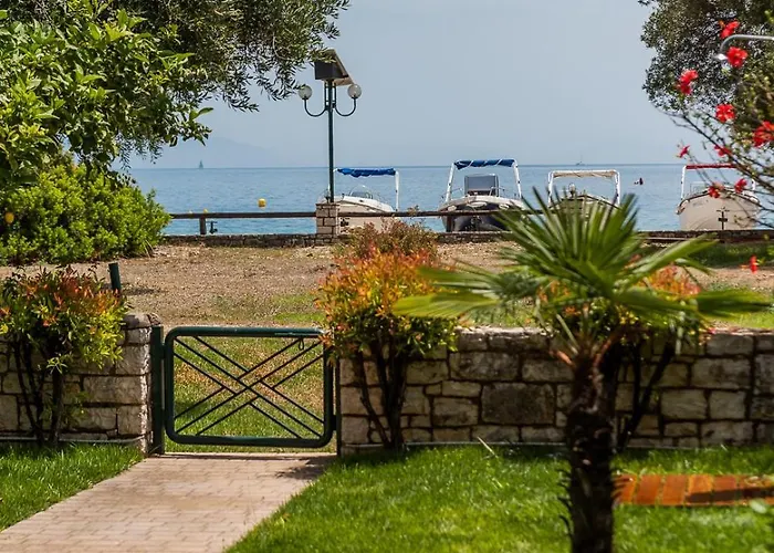 Prázdninový dům Waterfront By Villa2be Barbati